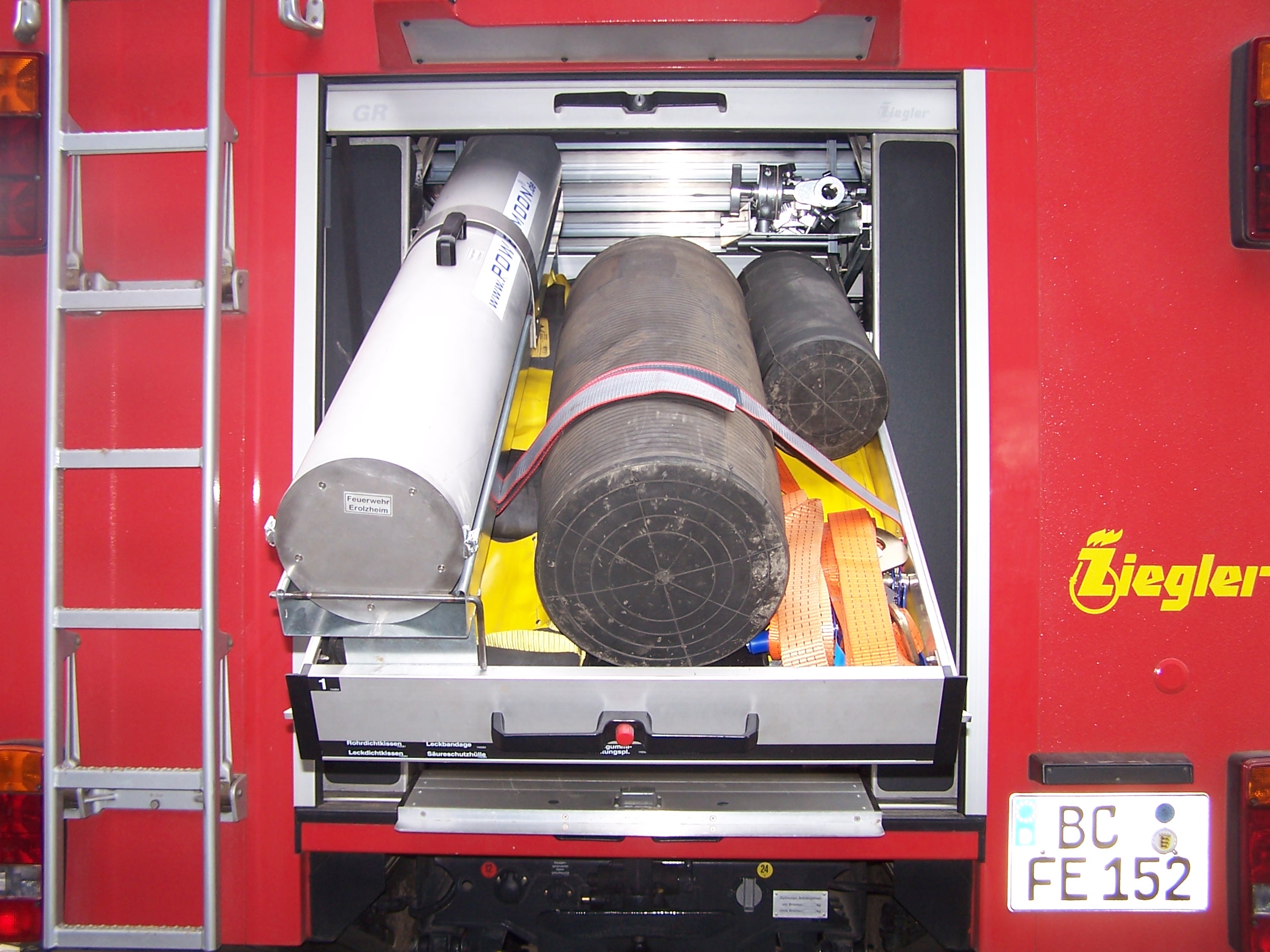 Ausbildungszüge werden für den Einsatz beim VU vorbereitet  Feuerwehr  Römstedt – traditionell. engagiert. freiwillig. brandheiß.