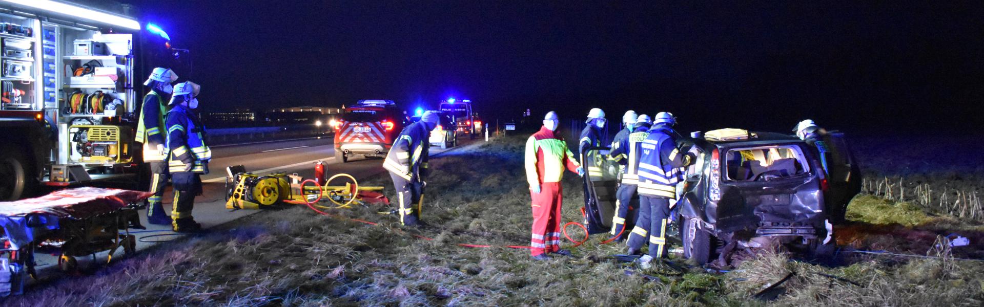 Technische Rettung nach Verkehrsunfall